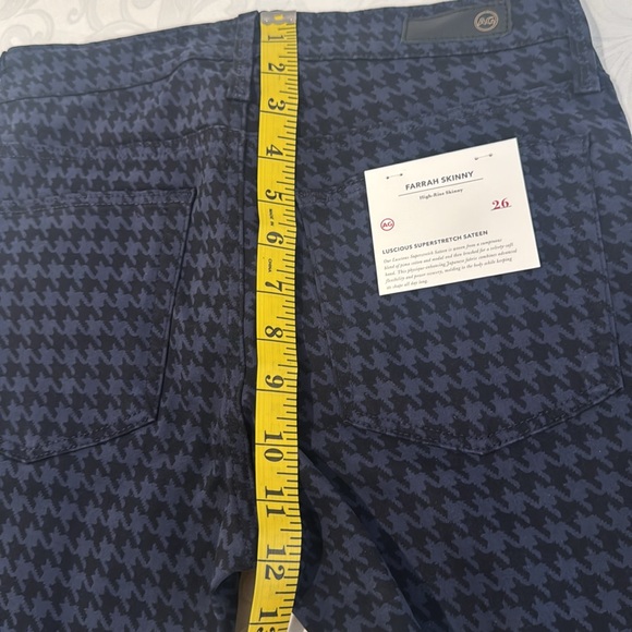 AG “Farrah” Mid-rise Skinny Jeans. Size 26 - Picture 13 of 15